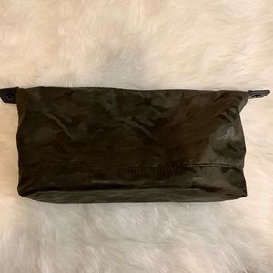 Cosmetics bag